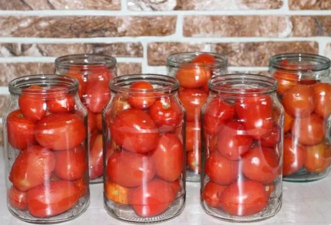 10 оригінальних способів зберегти помідори на зиму | Покрокові рецепти