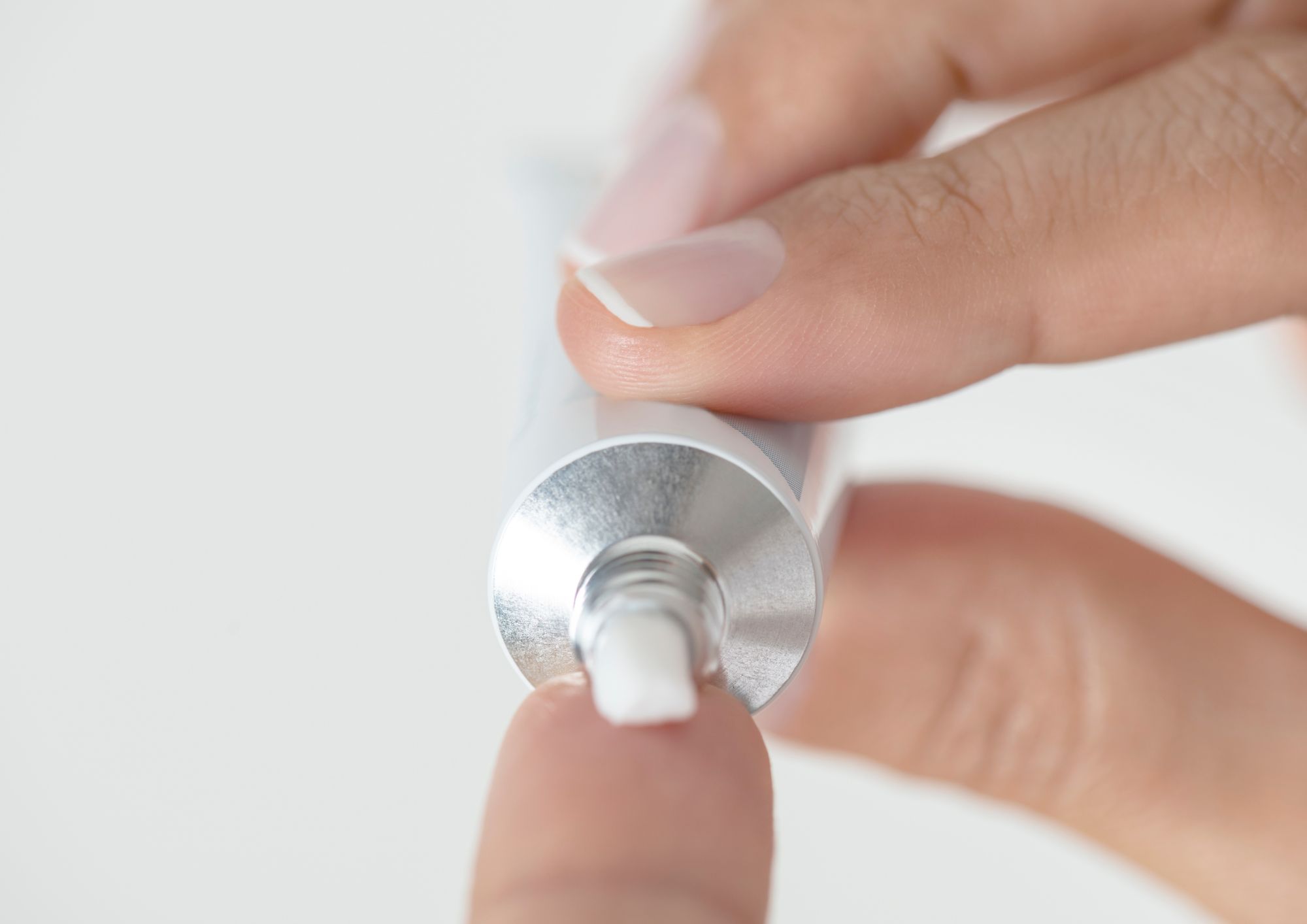 Левомеколь "от всего": при каких заболеваниях может помочь эта мазь Левомеколь | Какие заболевания лечит эта мазь?