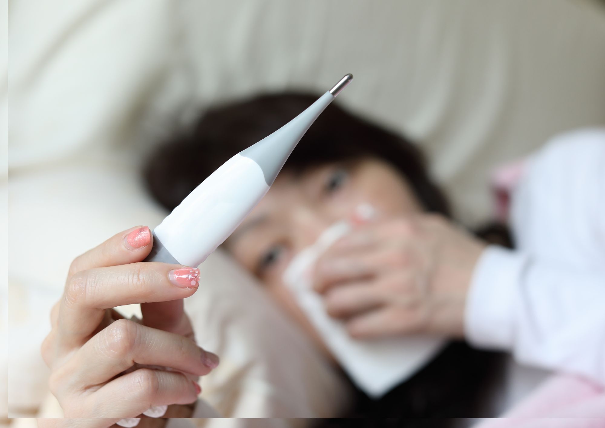 Как сбить температуру в домашних условиях народными методами без жаропонижающих средств Народные методы как сбить высокую температуру