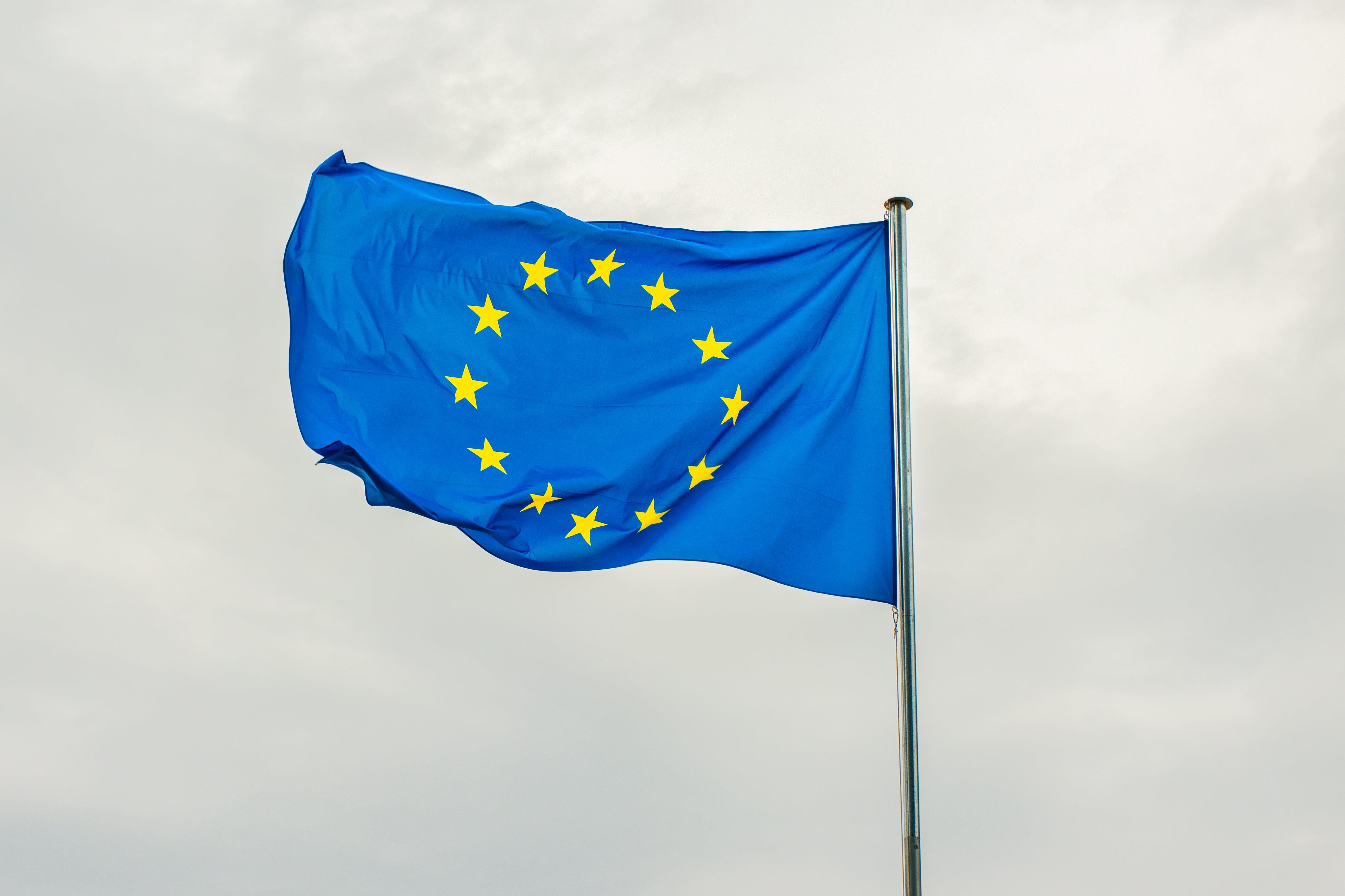 ЕС посылает Украине еще 500 электрогенераторов ЕС посылает Украине еще 500 электрогенераторов