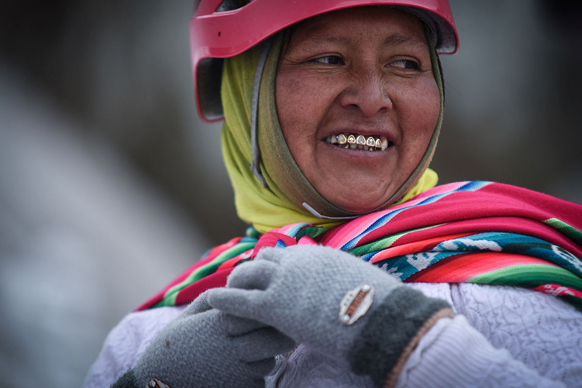 Альпинистка | боливийский коренной народ | гора Уайна-Потоси