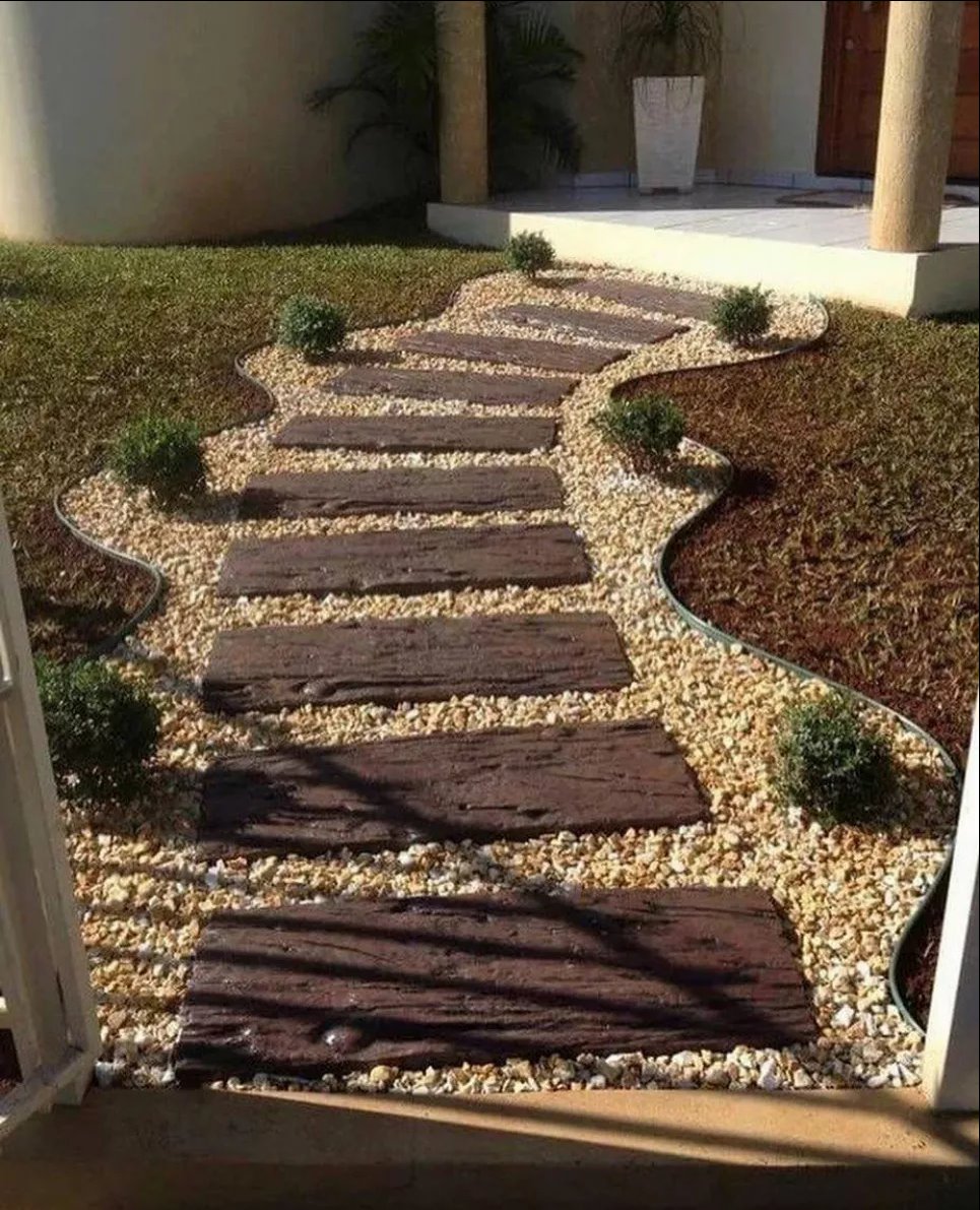 Садовые дорожки – элемент продуманного ландшафтного дизайна (ФОТО) Фото: Телеграм-канал «Дача. Сад и огород»