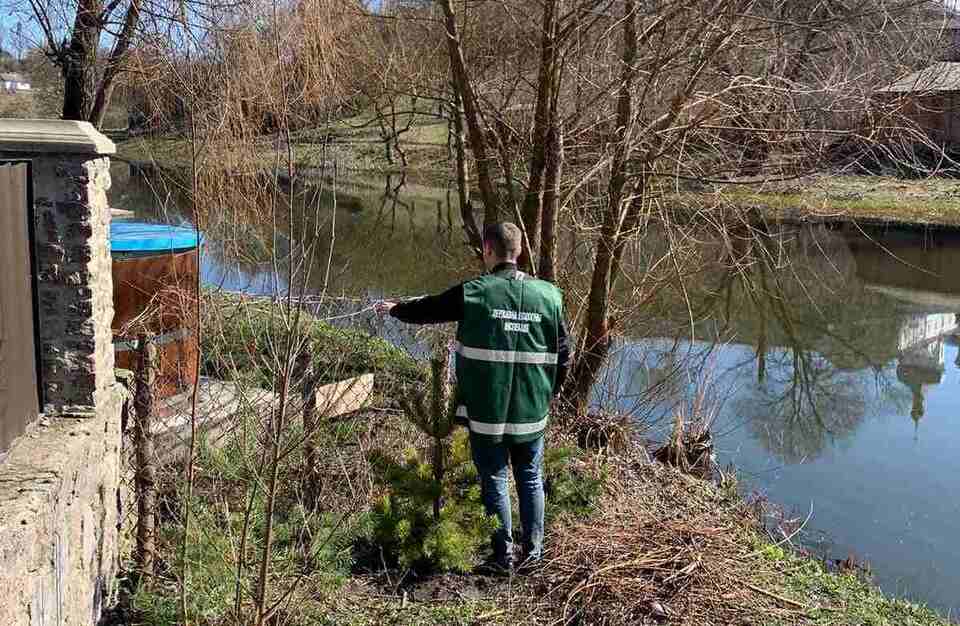 Штраф за перекриття доступу до річки 