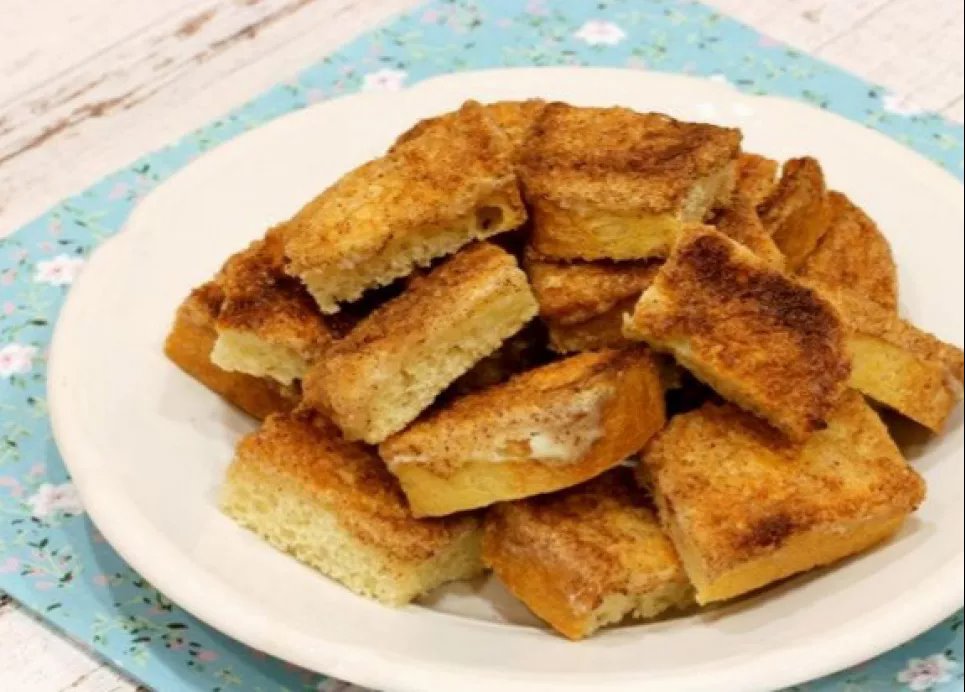 Сладкие сухарики со сметаной и корицей – простой и вкусный рецепт Фото: «Еда легко»