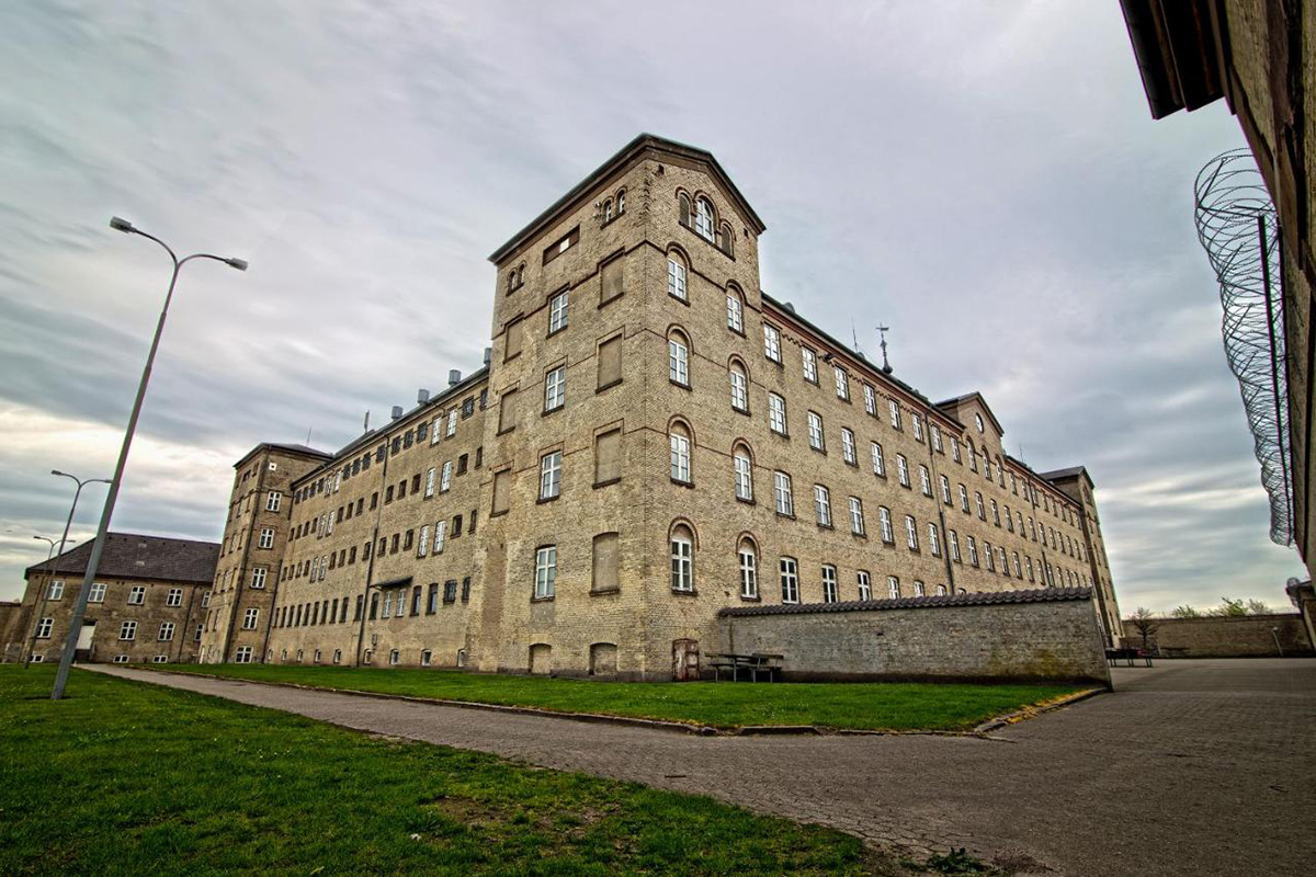 Готелі в будівлях колишніх в'язниць Переобладнання Фото