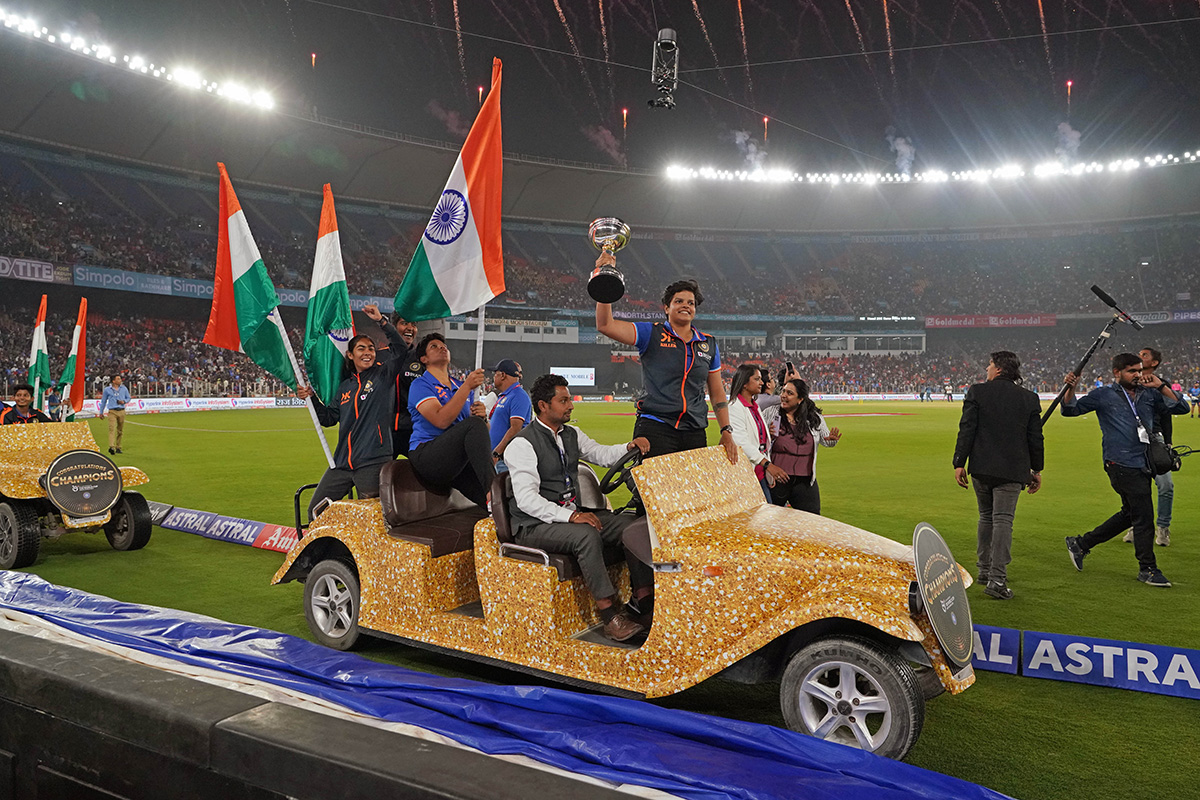 Стадіон Індія Футбол Крикет Нарендра Моді Дональд Трамп Ахмадабад Гуджарат