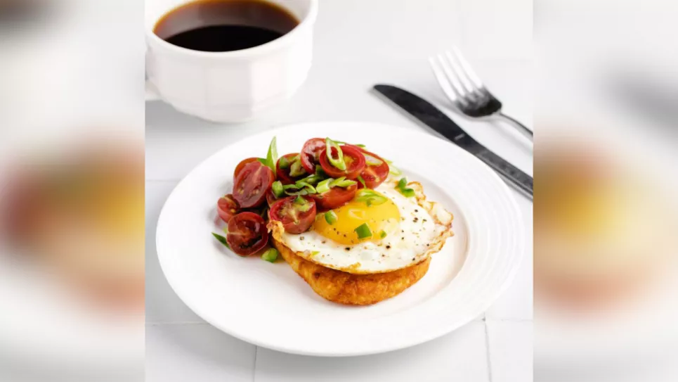 При позднем пробуждении завтрак становится обедом: советы от врача о том, как правильно завтракать Фото: Александра Лыткина