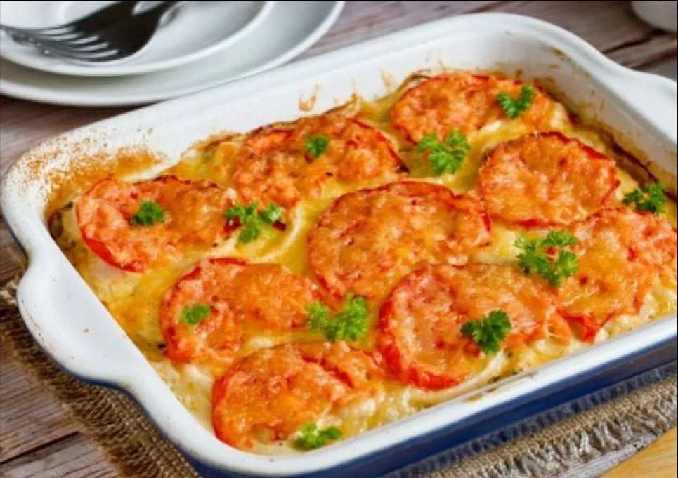Картофельная запеканка с курицей и помидорами – пошаговый рецепт Фото: «Еда легко»