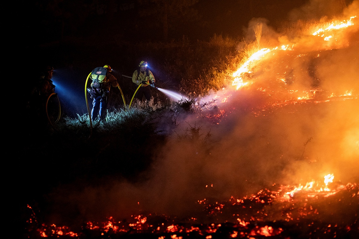 Екологічні проблеми Лос-Анджелес Лісові пожежі Airport Fire Bridge Fire Line Fire Фото