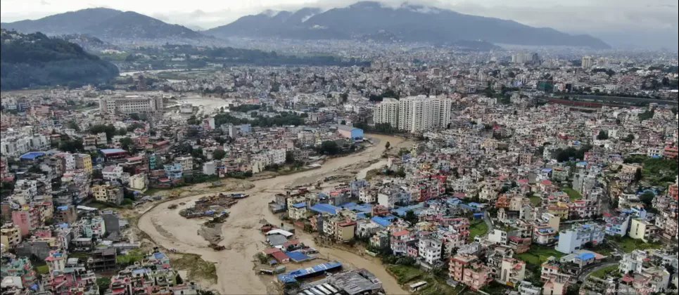 Наводнение в столице Непала Катманду, 28 сентября 2024 года. Фото: Gopen Rai/AP/picture allince