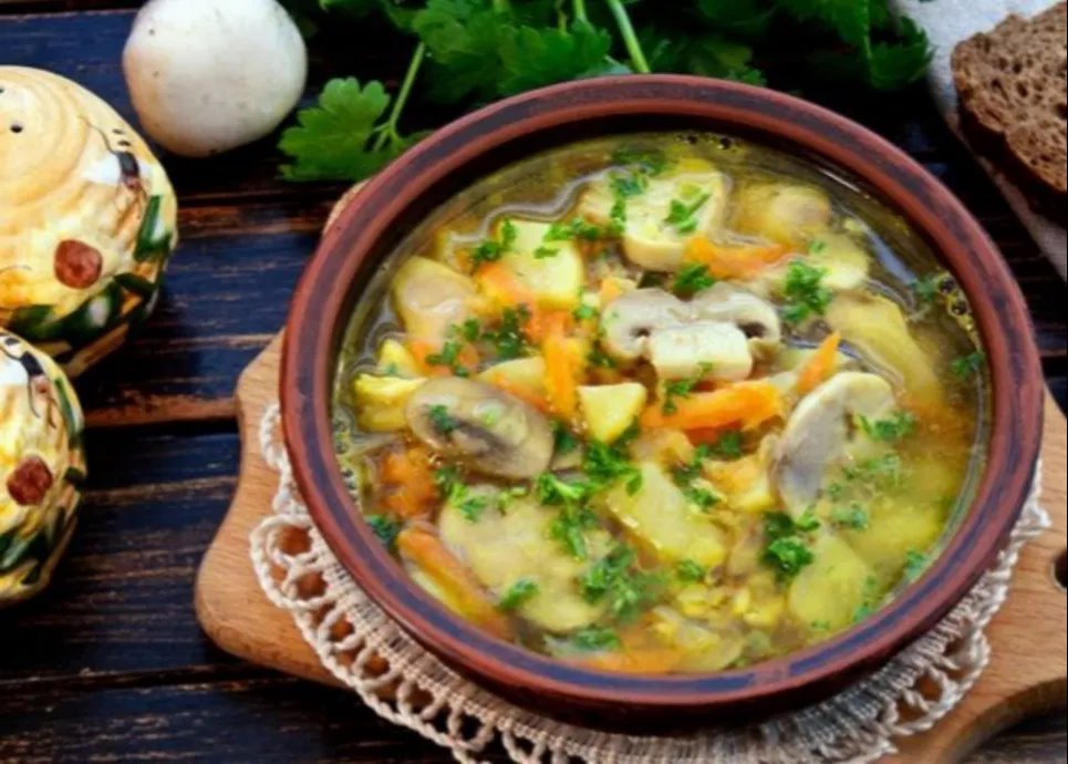 Горохово-грибной суп с горчицей – вкусный осенний рецепт Фото: «Еда легко»