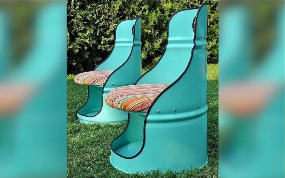 От стульев и столиков до освещения и клумб: старые металлические бочки в ландшафтном дизайне Фото из открытых источников