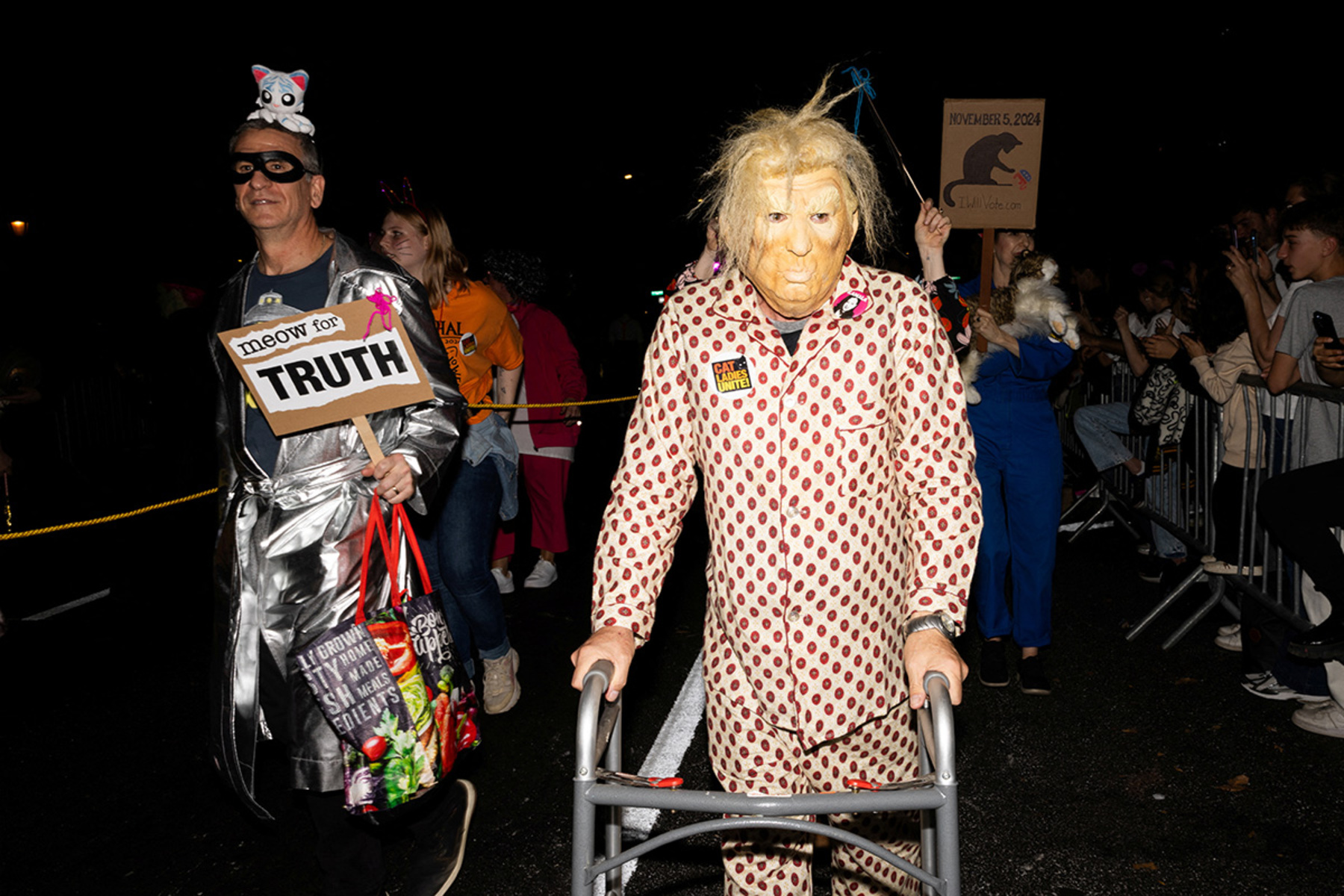 31 жовтня 1 листопада Нью-Йорк Манхеттен Гелловін Village Halloween Parade Фото