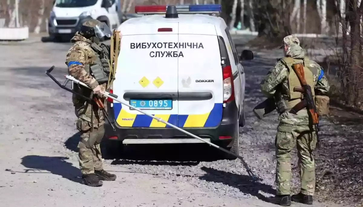 Злоумышленники снова "минировали" публичные объекты по всей стране ФОТО: иллюстративное