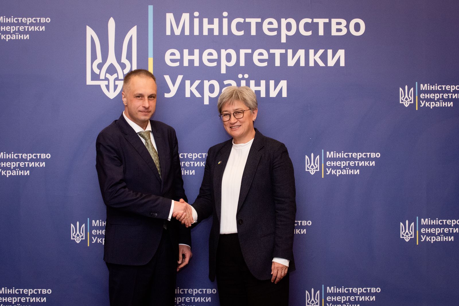 ФОТО: Заступник міністра енергетики України Роман Андарак і міністр закордонних справ Австралії Пенні Вонг