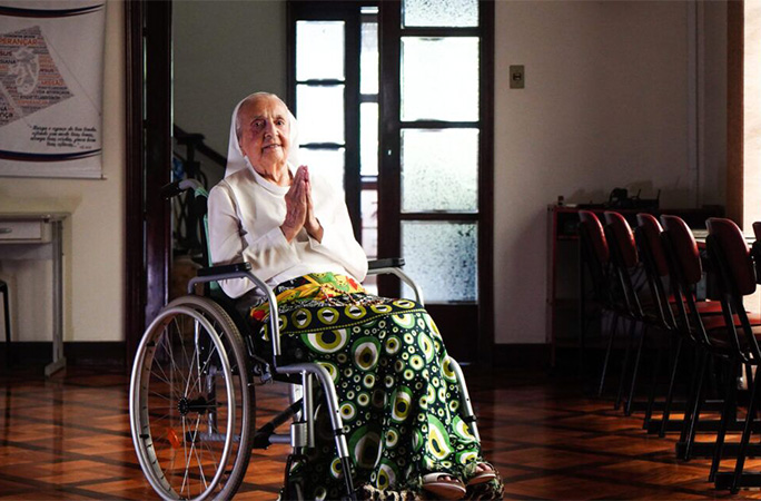 Женщине прогнозировали раннюю смерть, а она собирается отметить 117-й день рождения: рекордсменка из Бразилии ФОТО: долгожительница из Бразилии Иннах Канабарро Лукас / guinnessworldrecords.com