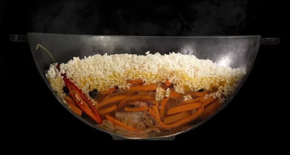 Новый вкус известного блюда: плов с курицей и виноградом – очень простой рецепт Фото: Максим Никитин