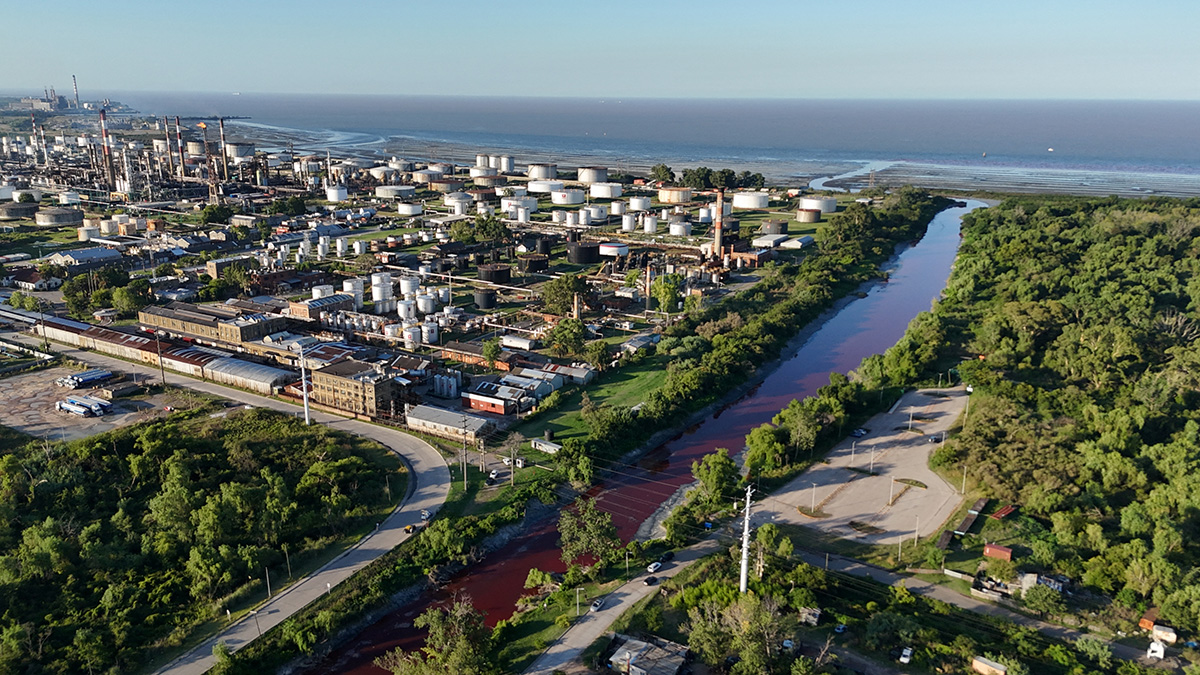 Екологічні проблеми Аргентина Буенос-Айрес Вода Саранді Фото