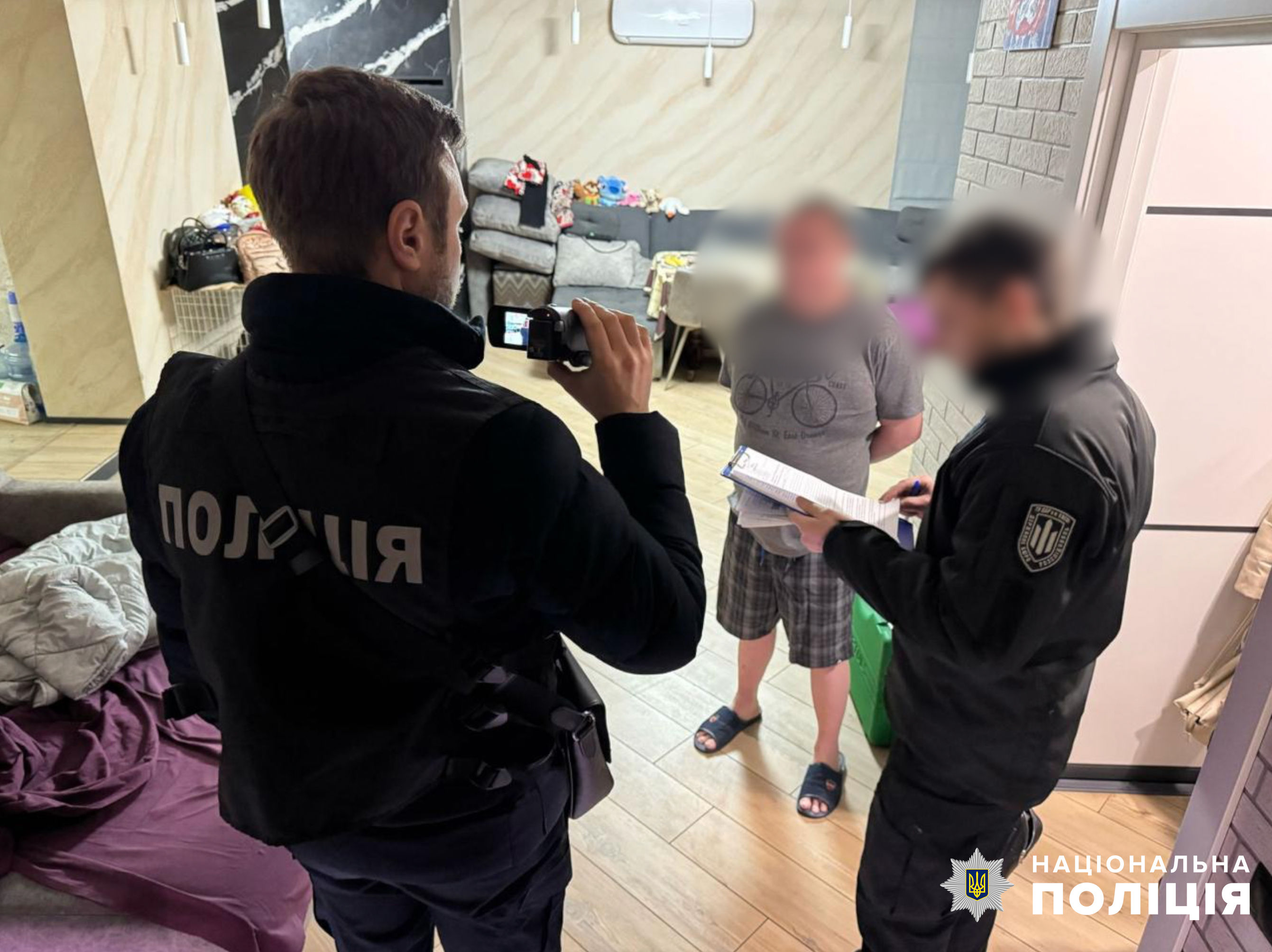 В полиции подтвердили задержание руководителя Киевзеленстроя Бахмата и его приспешников Фото: обыски и задержание чиновников Киевзелестроя / НПУ
