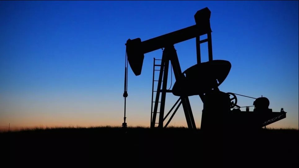 Цена нефти Brent упала до 69,4 долларов за баррель после заявления ОПЕК+ о рекордном увеличении добычи Фото: Pixabay