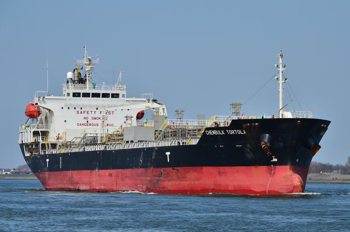 Новозеландский страховщик Maritime Mutual помог «теневому флоту» перевезти российскую и иранскую нефть на $35 млрд