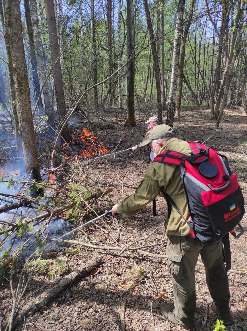 Пожежі в зоні відчуження: ситуація на 10 травня та радіаційний стан