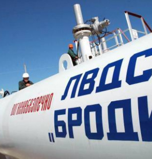 Угорська Mol розглядає український порт Одеса як ключ до відмови від російської нафти Фото: 112.ua