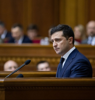 Подвійне громадянство, термомодернізація, підвищення зарплати для лікарів — що пообіцяв Зеленський сьогодні Володимир Зеленський