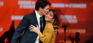 Photo by Carlo Allegri/Reuters