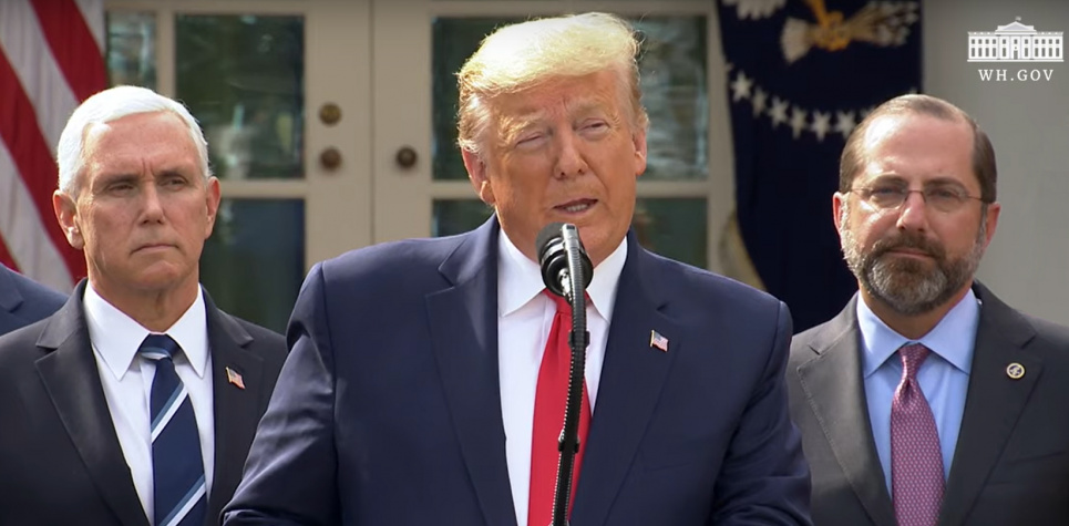 Трамп пропонував мільярд доларів за вакцину від коронавірусу "лише для США" White House