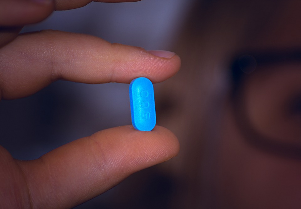 Рада ухвалила закон про підвищення доступності ліків pixabay
