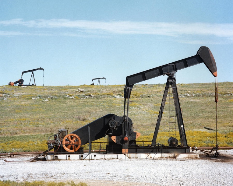 Цены на нефть снизились из-за перспективы возобновления экспорта из Курдистана Цены на нефть снизились: влияние курдистанского экспорта и переговоров по Украине