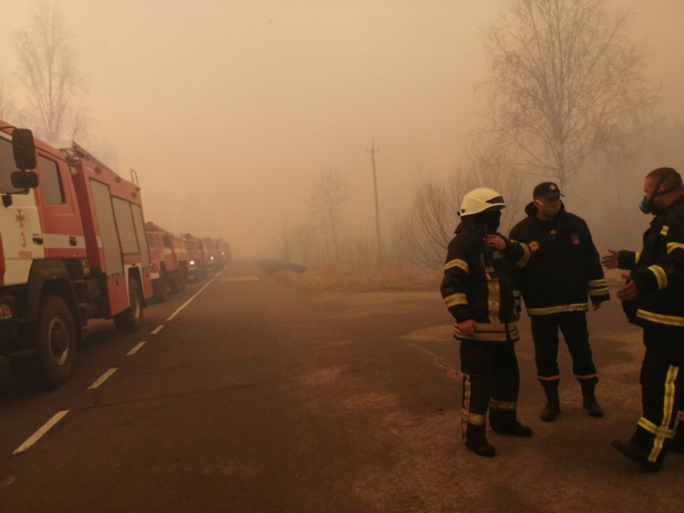 Чому горить Чорнобильська зона і що робити владі Фото ДСНС