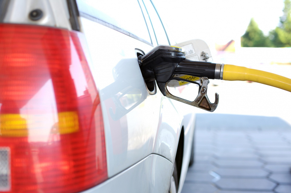 В Украине ряд операторов розничного рынка повысил цену на топливо 
