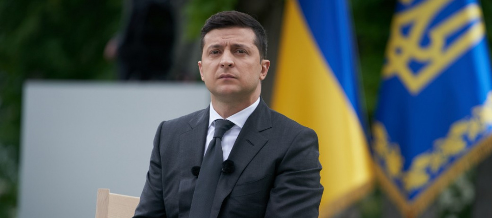 Зеленский пообещал бизнесу налоговые каникулы и материальную помощь в размере 8 тысяч