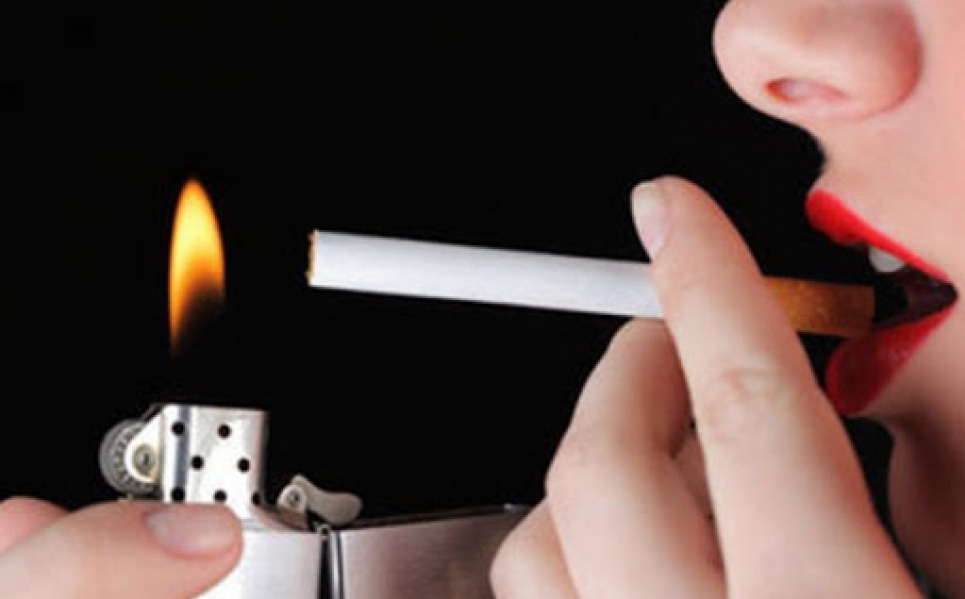 Забороняється куріння пристроїв для нагрівання тютюну у громадських місцях разом із звичайними, електронними сигаретами та кальянами