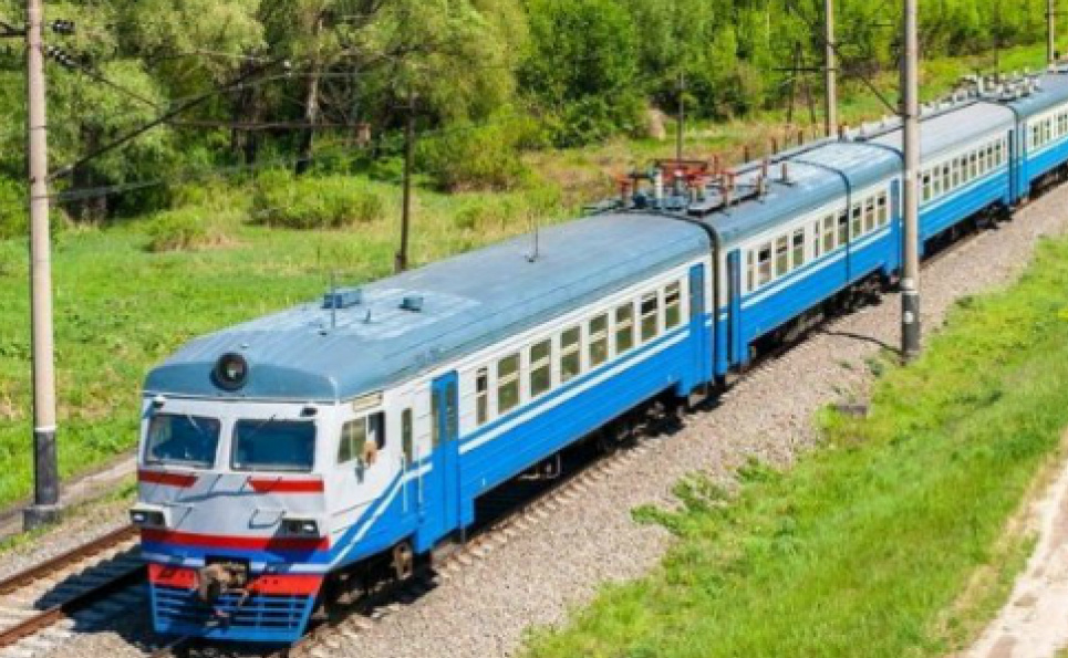 На роботу без проблем: з 1 червня почнуть курсувати приміські електрички