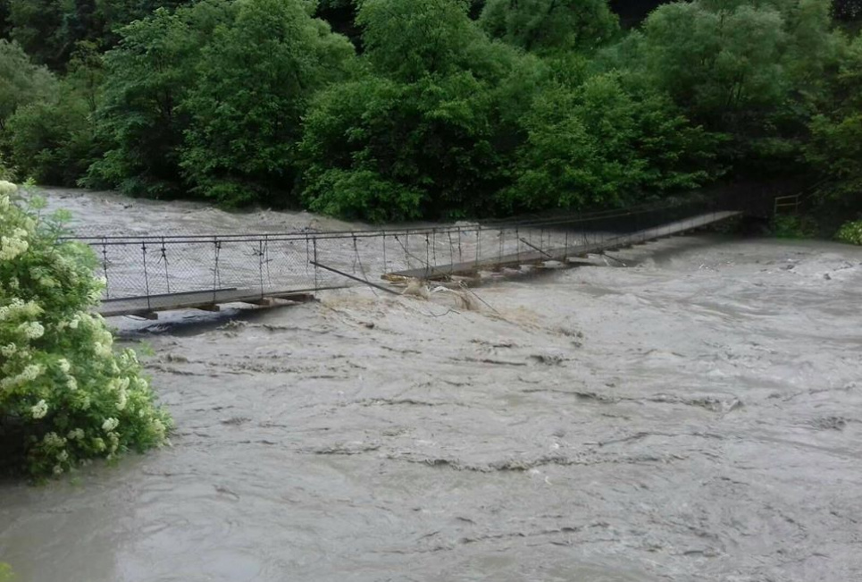 На відновлення Закарпаття після повені потрібно 176 млн гривень Фото Держводагентства