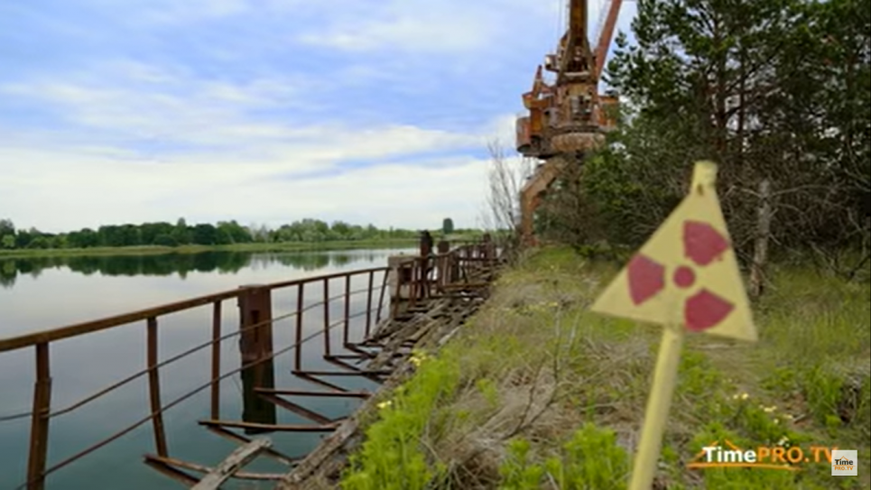 Ученые предостерегают от углубления Припяти без основательных радиологических исследований Кадр из фильма «Река Припять — самая большая радиоактивная река Чернобыльской зоны отчуждения»