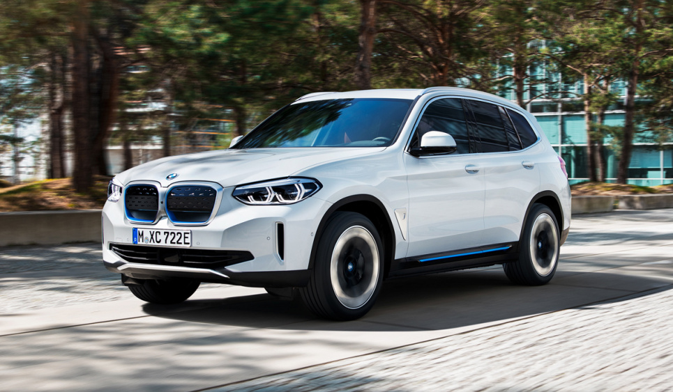 BMW запускає масове виробництво електрокросоверу (фото) Тут і далі фото: autoreview.ru