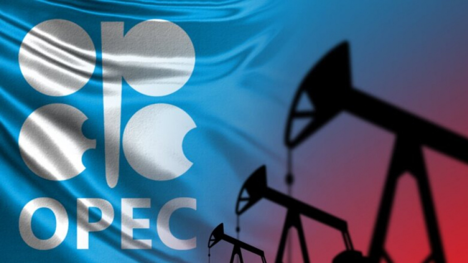 В ОПЕК+ решили сокращать добычу нефти менее радикально