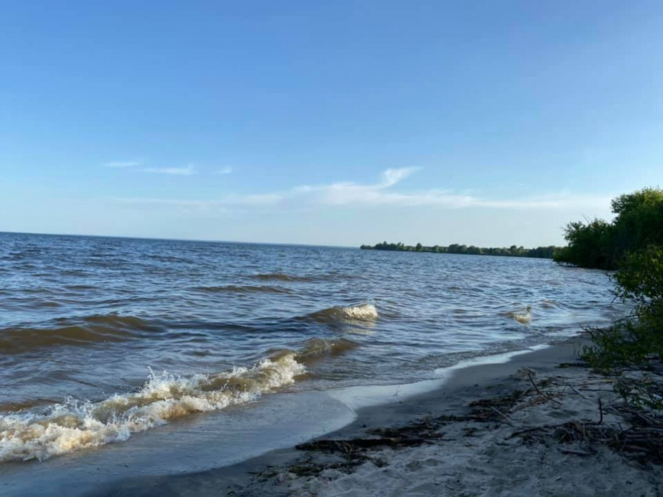 Дніпровські водосховища себе не виправдали: ні риби, ні електрики Київське водосховище. Фото зі сторінки Ірини Мацун