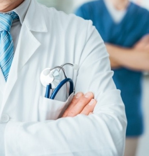 Кличко утвердил разовые выплаты медикам Киева