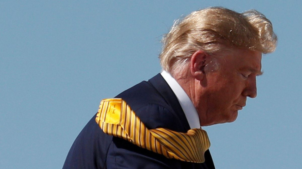 Через скаргу Трампа на миття волосся у США змінять закон