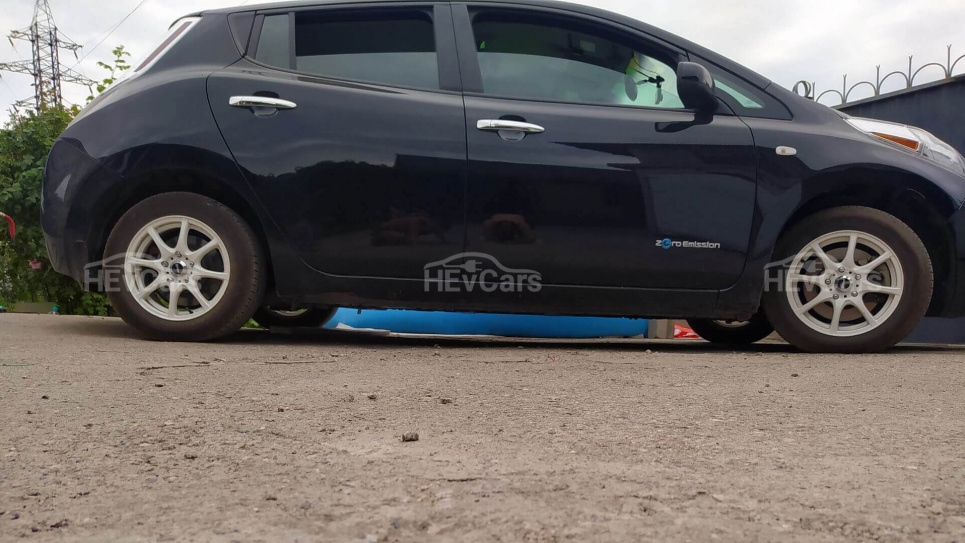 Український "Кулібін" переробив старий електрокар та зробив рівним Tesla (відео, фото) Фото - hevcars