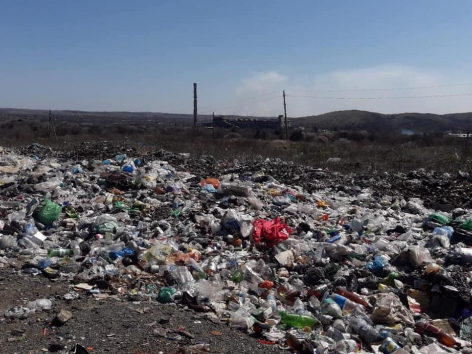 Окупований Донбас тоне у смітті (фото) Усі фото - з Facebook-допису Віри Ястребової