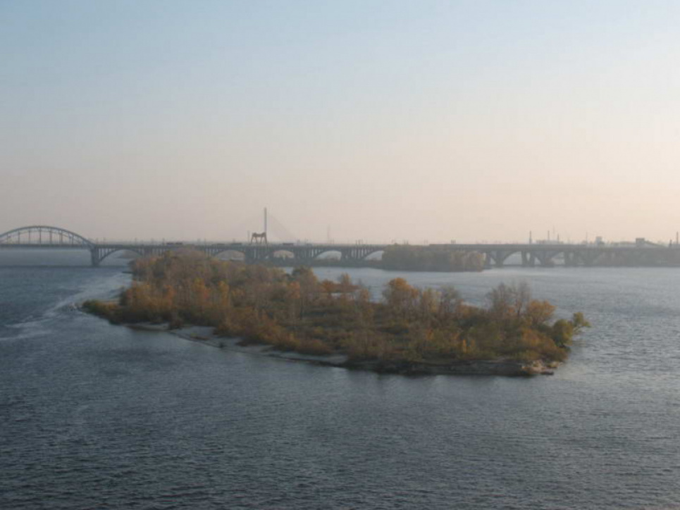 Екологи домоглися перенесення рейв-фестивалю з заповідного острова