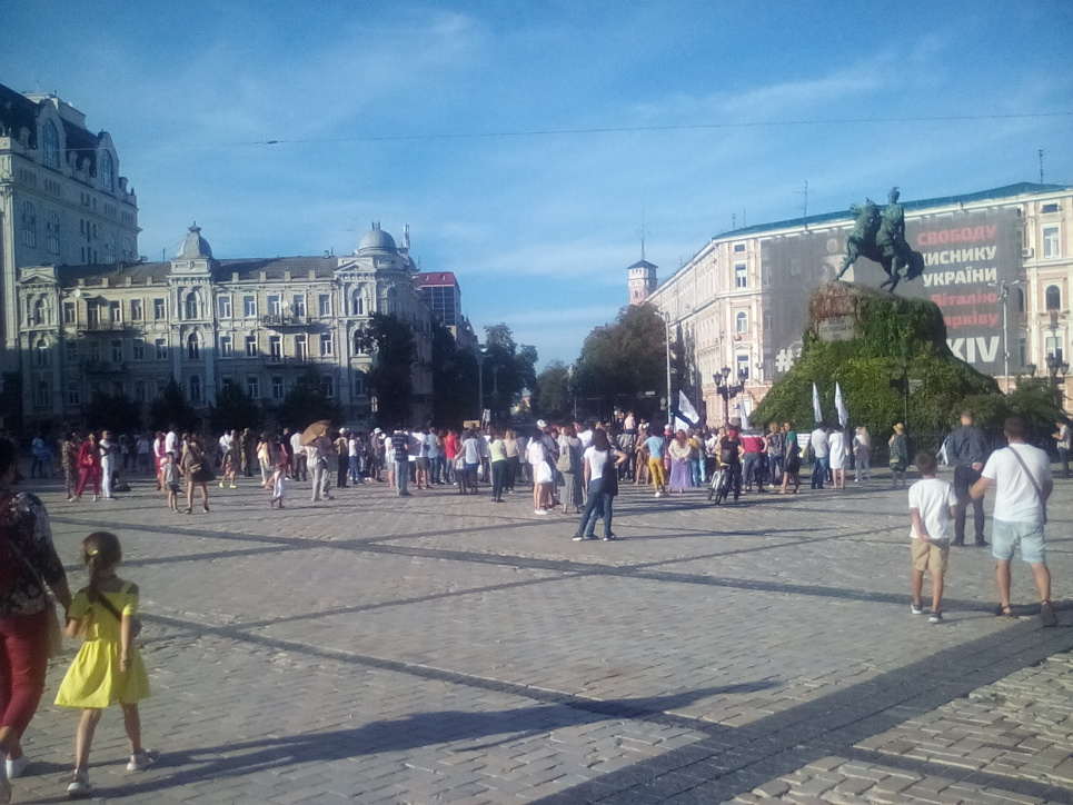 Київ – не Берлін: фоторепортаж про акцію протесту «СТОП Фейк Пандемія»