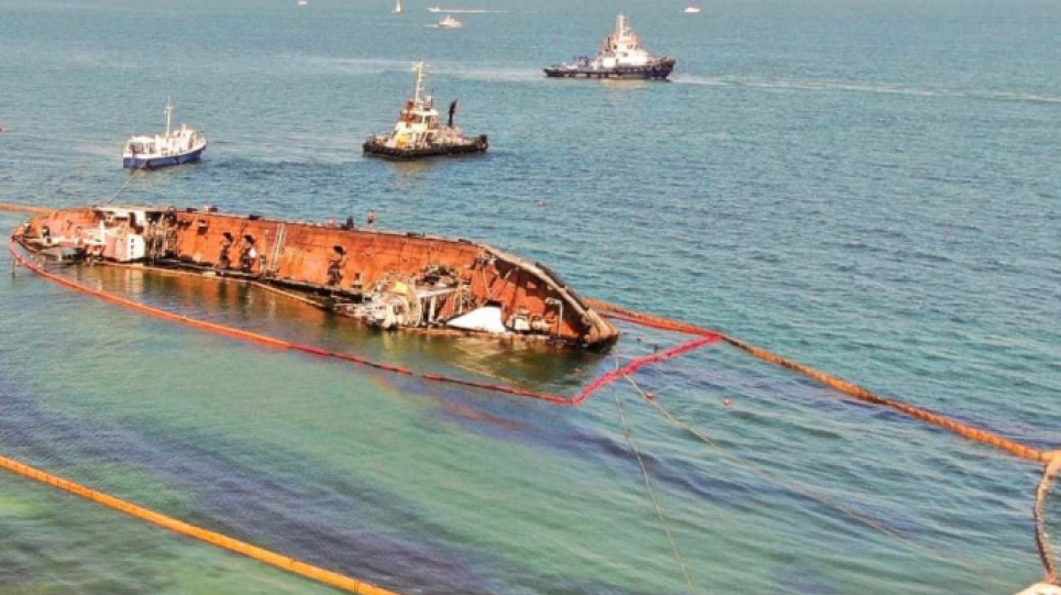 Адміністрація морських портів хоче стягнути з судновласника 2,3 млн грн за «Делфі»
