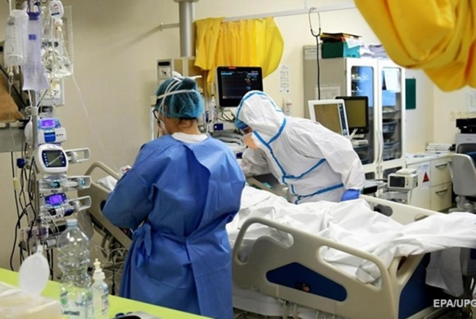 На курорті у Туреччині від COVID-19 помер українець